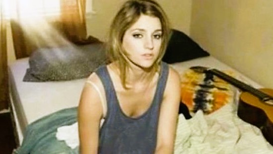 Sie postet dieses Foto - Ihr Mann lässt sich sofort scheiden! Erkennen Sie warum?!