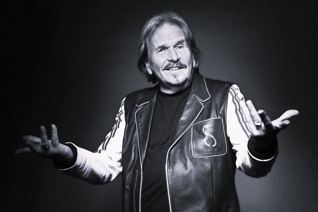 Gehirn-OP bei Frank Zander! Sorge um beliebten Entertainer - gefährliche OP unvermeidbar!