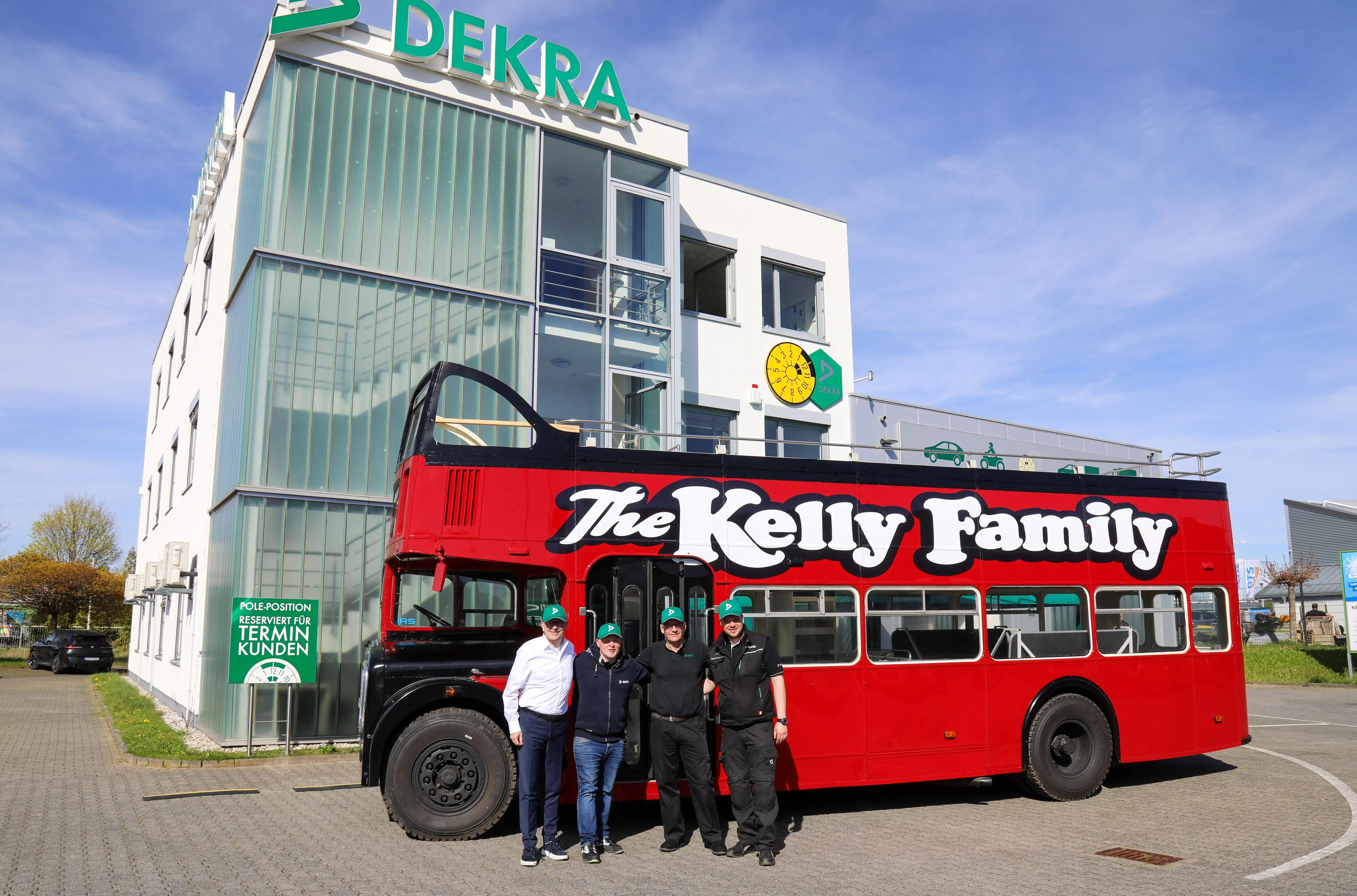 Joey Kelly bringt den legendären Kelly-Family-Bus zurück – und hat große Pläne