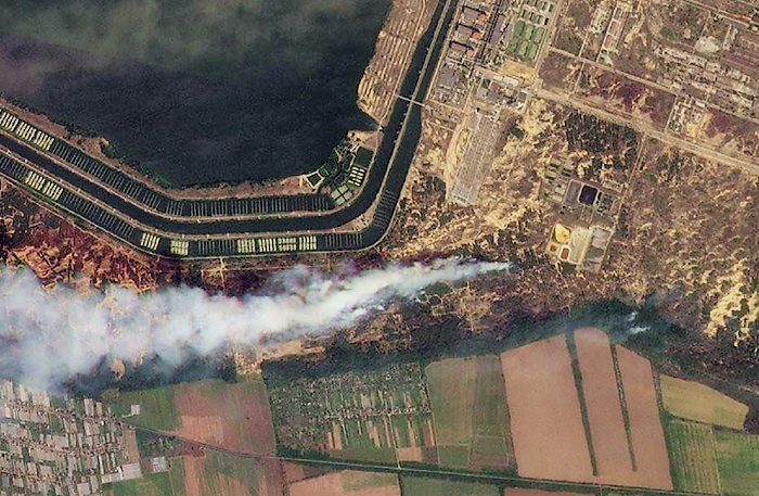 Feuer am ukrainischen AKW! Satellitenbilder bestätigen Brand in unmittelbarer Nähe!