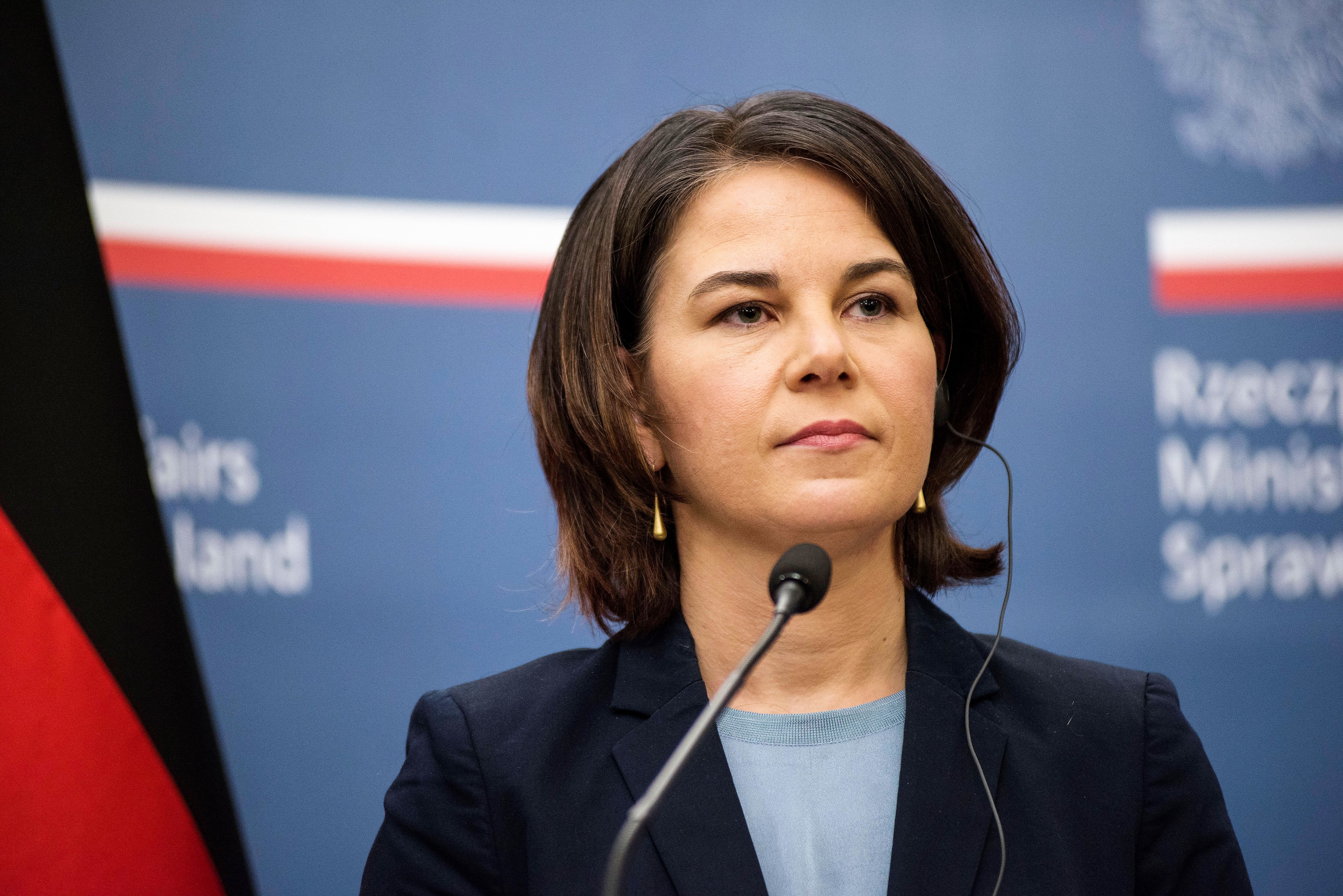 Angriff auf Annalena Baerbock! Precht beschimpft die Außenministerin: "Unsagbar zum fremdschämen!"