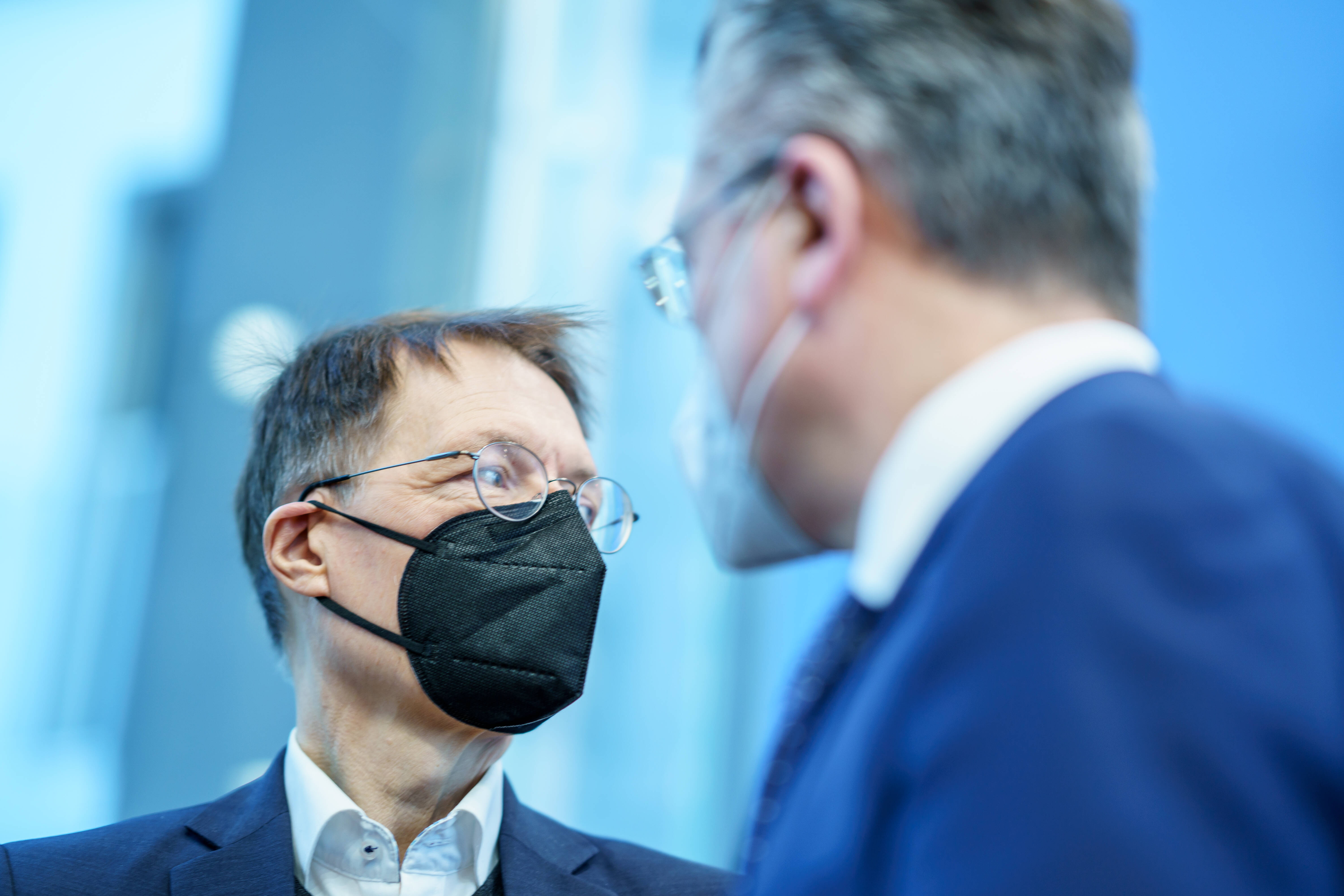 Neue Corona-Regeln ab Herbst! Was plant die Regierung - neue Informationen durchgesickert