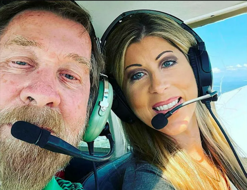 Youtube-Star und Vater sterben bei Flugzeugabsturz - Sie selbst testeten die neue Maschine!