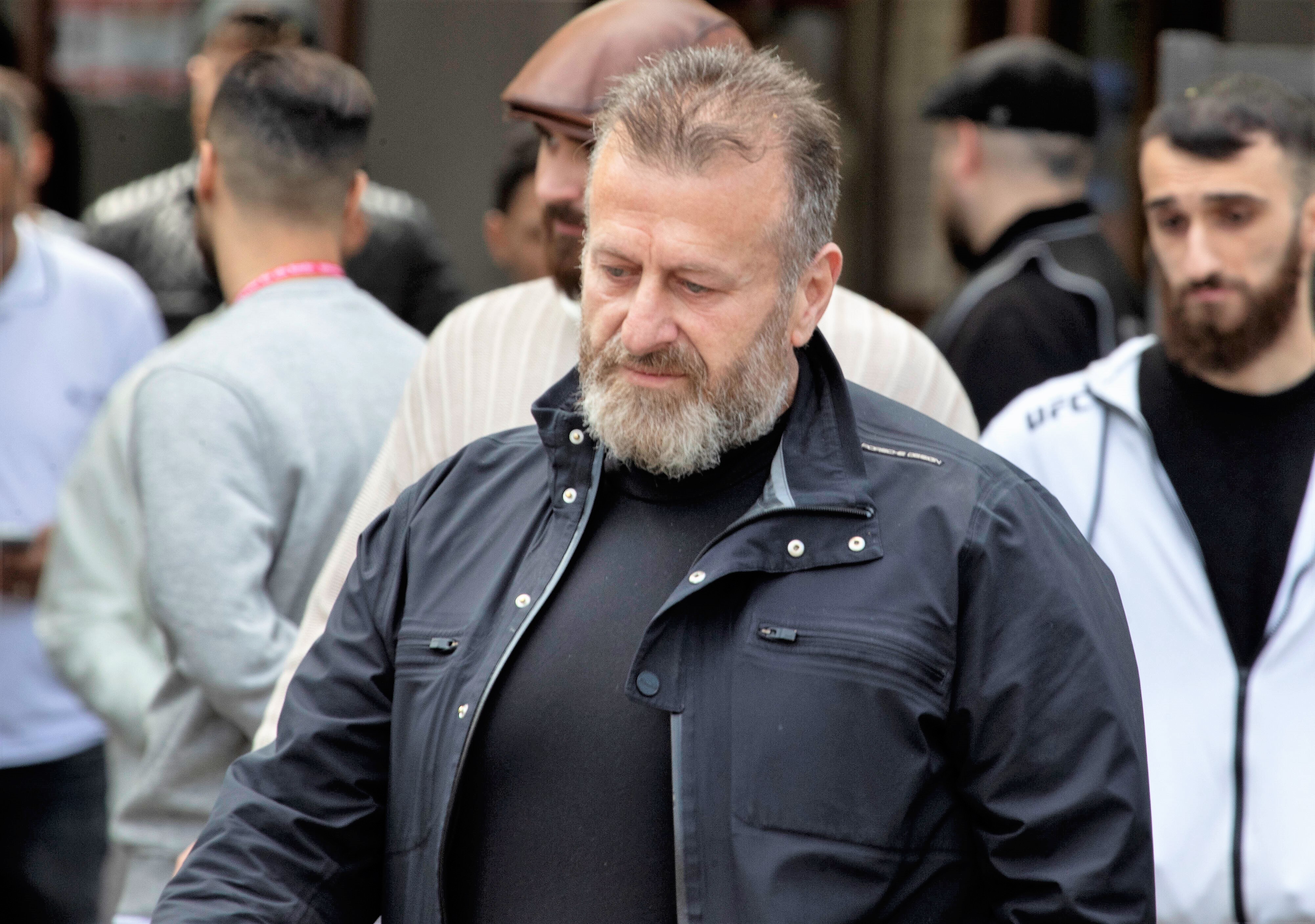 Schwerer Unfall in der Silvesternacht - Tochter von Clan-Chef Remmo von Polizeiauto angefahren und schwer verletzt